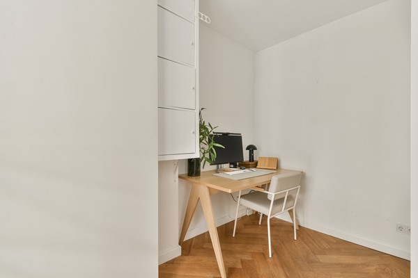 Medium property photo - Van Hogendorpstraat 154H, 1051 BX Amsterdam